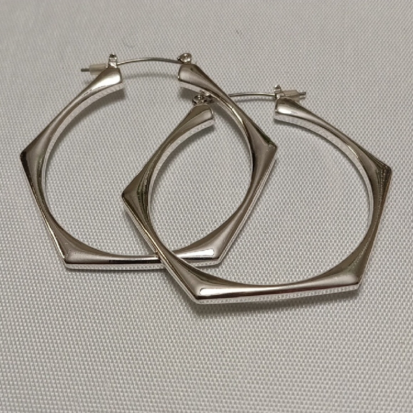 Silver Geometric Hoop Earrings - Picture 1 of 1